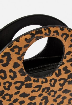 L. Circle Crossbody Bag - Leopard